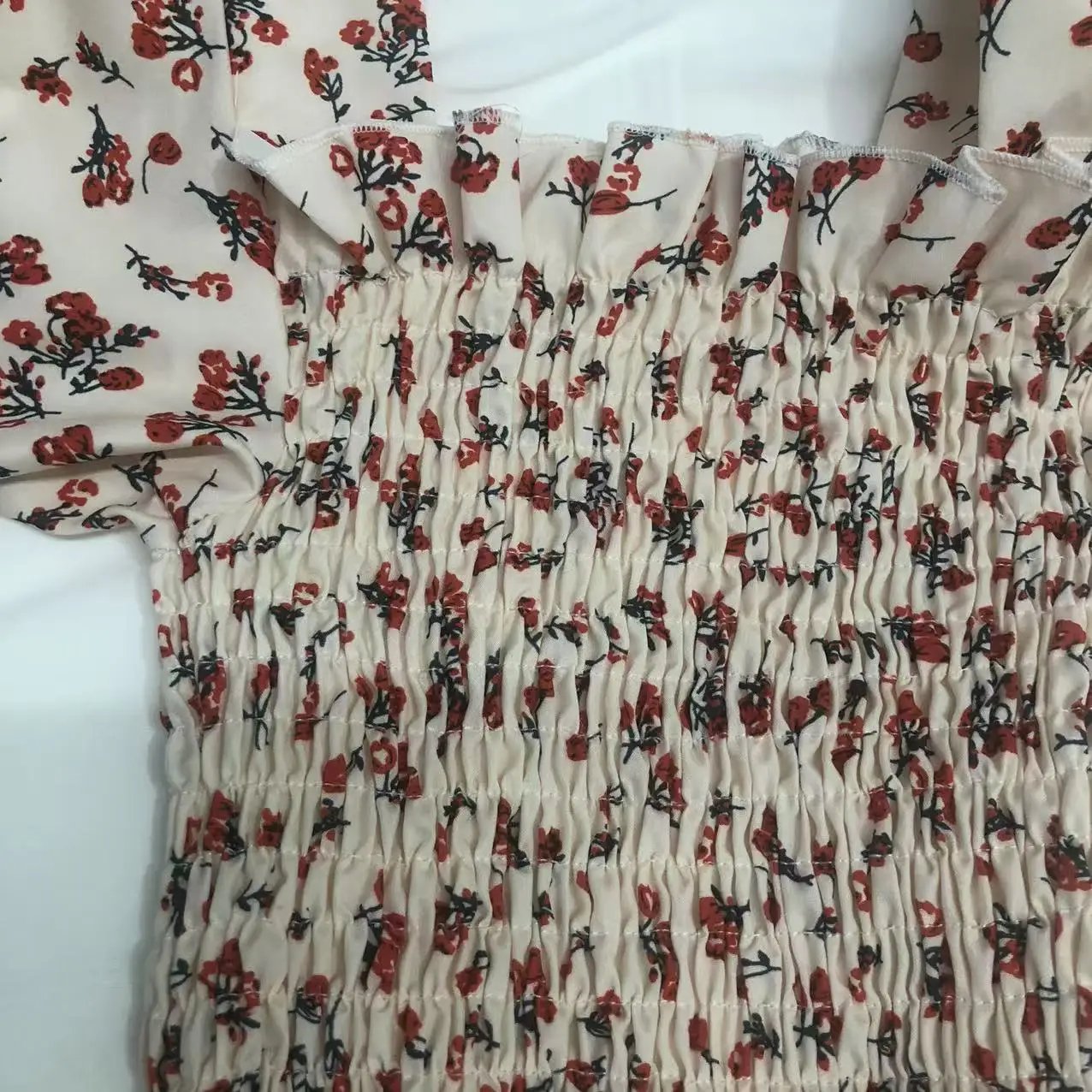 2025 New Spring Summer Dress Women Mini Dresses Female Short Sleeve Elastic Bust Printed Floral Pleated Backless Casual Dress
