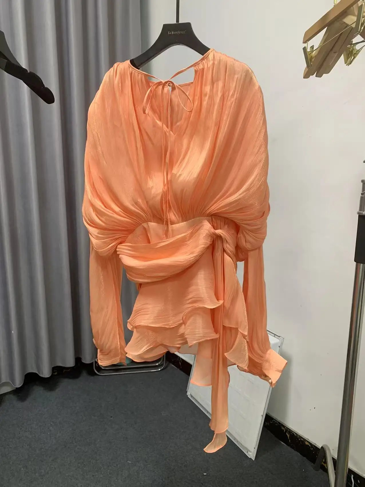 VGH Chic Spliced Lace Up Loose Sexy Short Dresses For Women Round Neck Long Sleeve Minimalist Ruffles Folds Dress Female Fashion