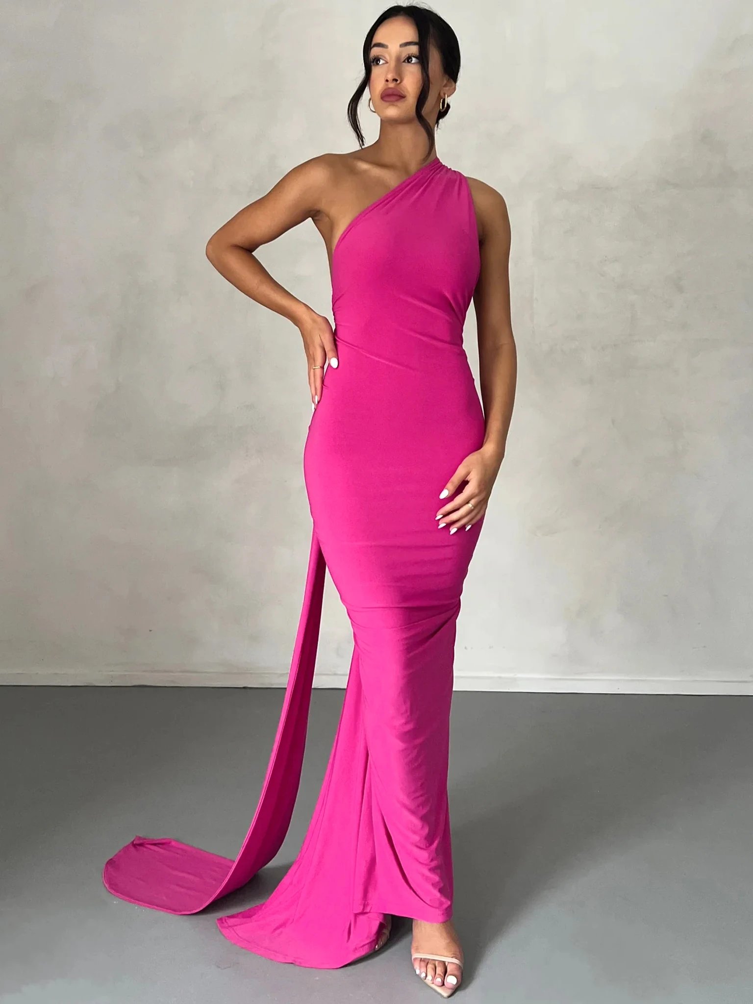 Hugcitar One Shoulder Backless Adjustable Scarf Loop Ruched Sexy Maxi Dress 2024 Women Elegant Y2K Streetwear Festival Outfit