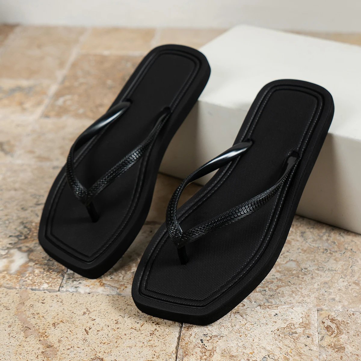 Summer Women Flip Flops casual solid color comfortable non-slip lightweight indoor outdoor beach square head EVA flat sandals