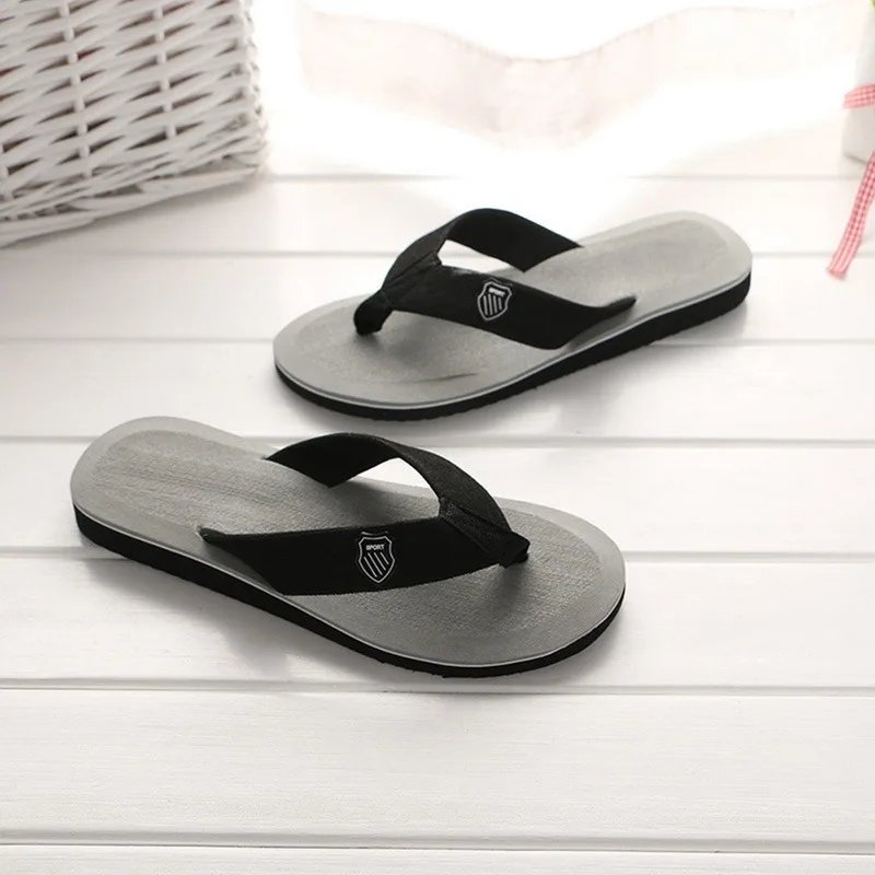 Casual Flip Flops For Men Slippers Beach Sandals Summer Non-Slip Flat Slides Men Slippers Indoor House Shoes Man Male Slipper