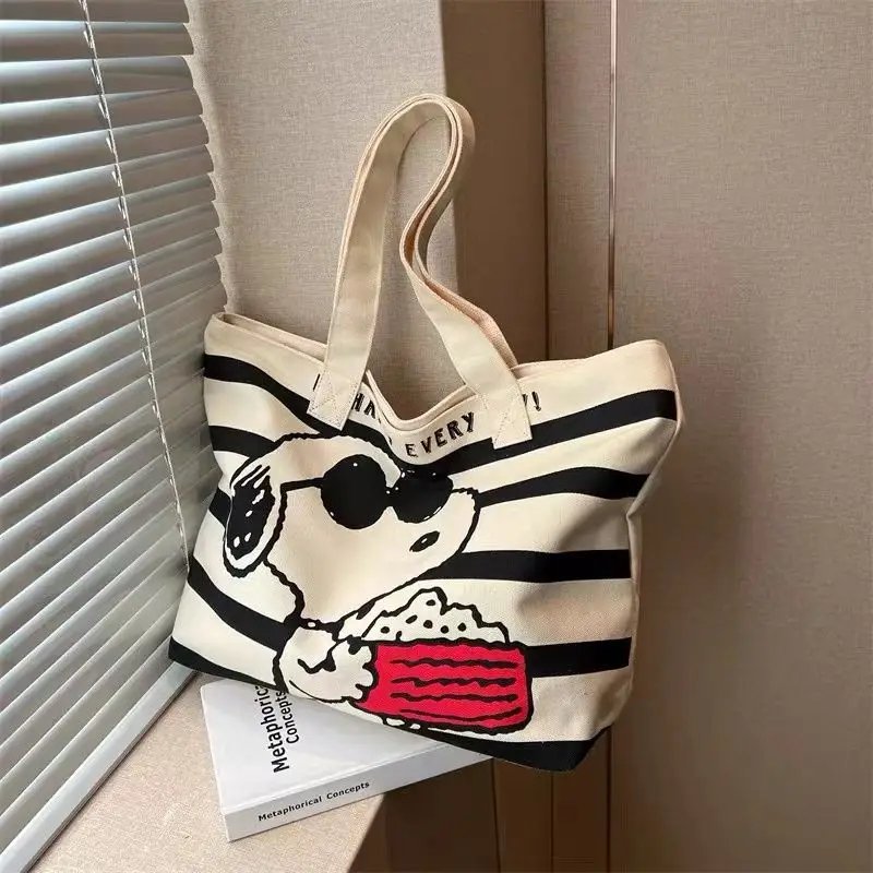 Disney Snoopy Cute Cartoon Large Capacity Canvas Bag for Female Students To Hold Books Tote Mommy Bag