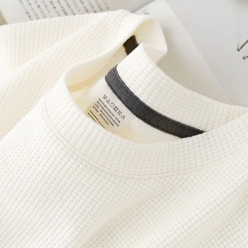 261 WHITE