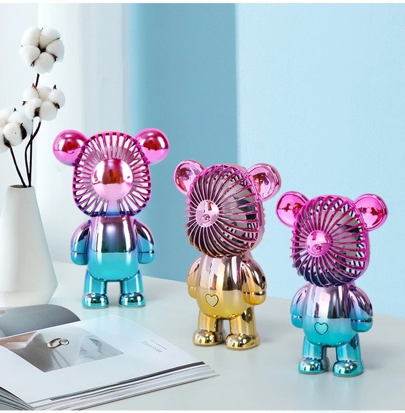 2025 popular cartoon mini violent bear small fan holding a three-speed USB portable rechargeable gradient bear fan