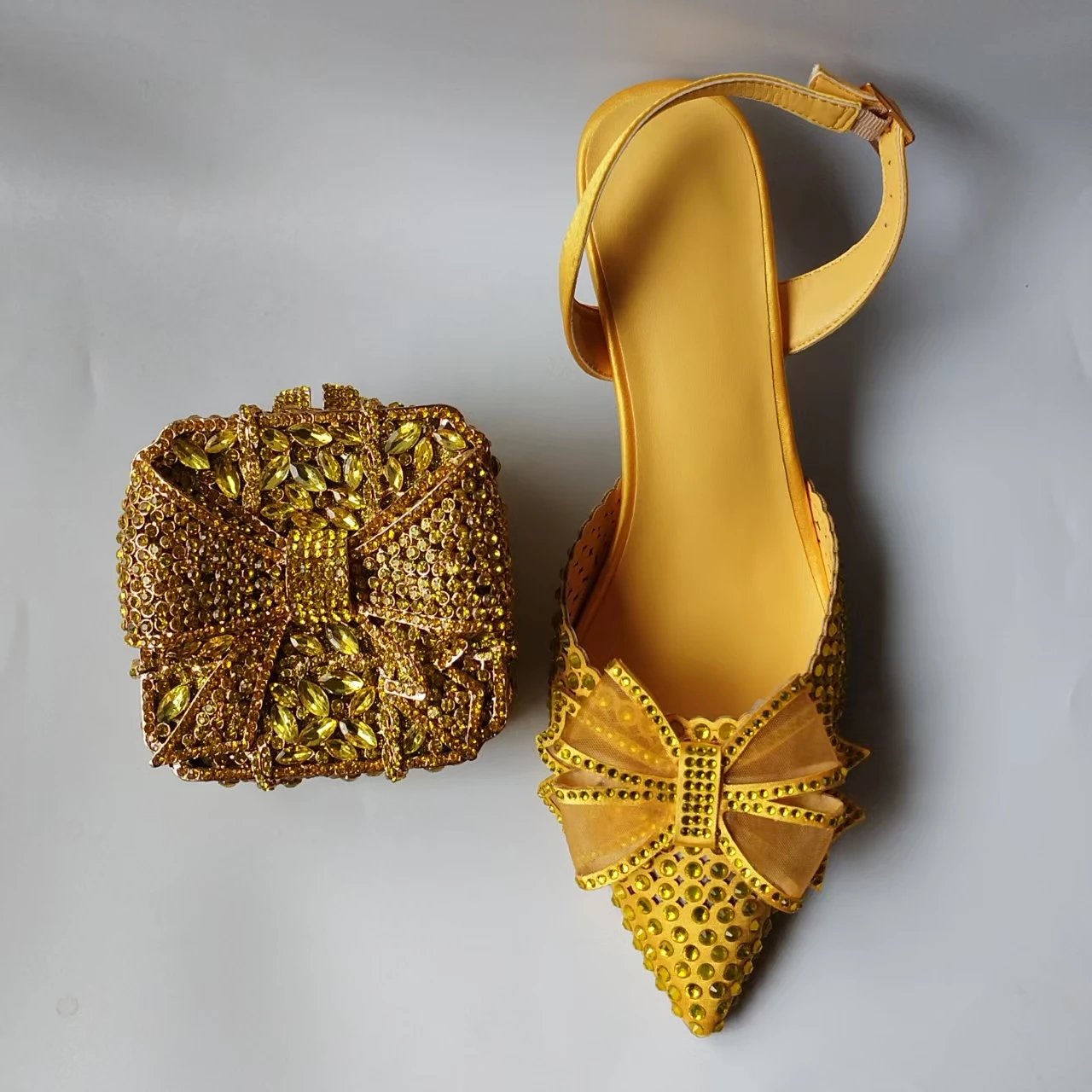 Pointed Toe High Heels - Image 2