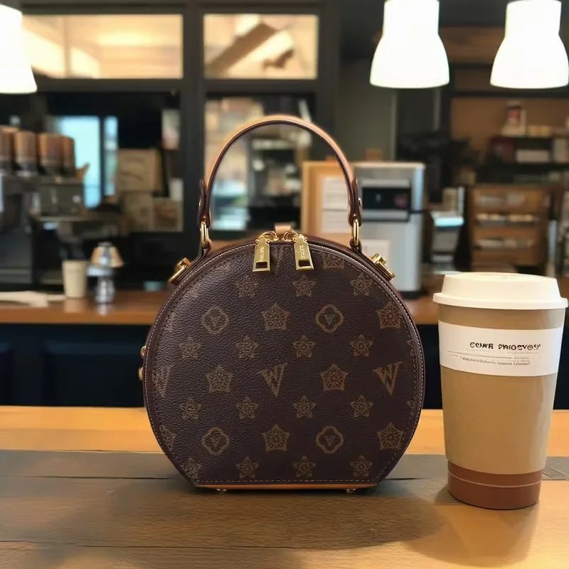 Vintage Floral Print Round Handbag for Women - Elegant Detachable Strap, Zipper Closure, Polyester Lined, White Leather-Like Vintage Floral Print Round Handbag for Women - Elegant Detachable Strap, Zipper Closure, Polyester Lined, White Leather-Like