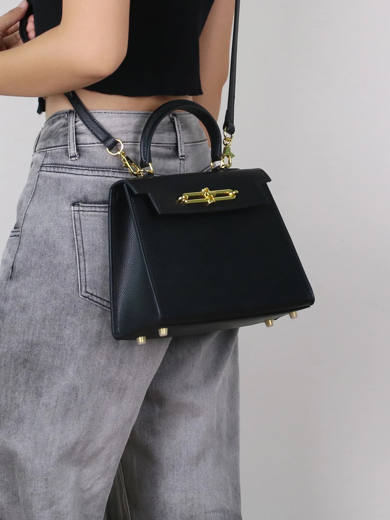 2026 high-end portable fashion ladies bag temperament small bag palm print handbag OL commuter Joker work bag light luxury stere