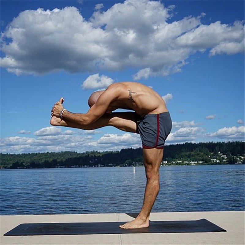 Mens Gym Fitness Shorts Bodybuilding running sports shorts Jogging Workout Male Summer Breathable Mesh Shorts men Sweatpants Mens Gym Fitness Shorts Bodybuilding running sports shorts Jogging Workout Male Summer Breathable Mesh Shorts men Sweatpants