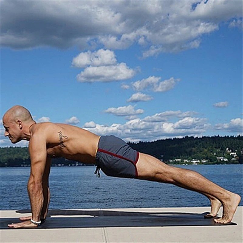 Mens Gym Fitness Shorts Bodybuilding running sports shorts Jogging Workout Male Summer Breathable Mesh Shorts men Sweatpants Mens Gym Fitness Shorts Bodybuilding running sports shorts Jogging Workout Male Summer Breathable Mesh Shorts men Sweatpants