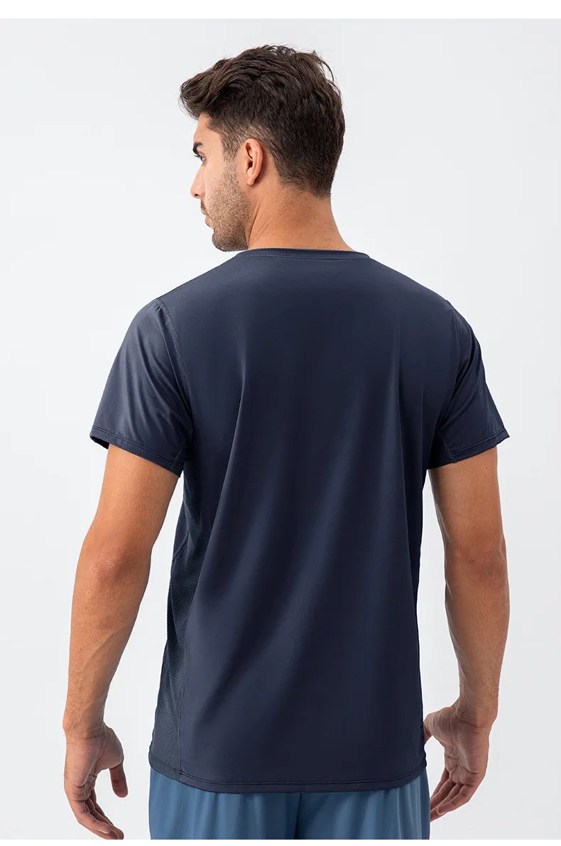 Quick Dry Sports T-Shirt Short Sleeve Men's Gym Fitness Training Tops Tee Man Running Workouts Sweatshirt Fitness Clothes Quick Dry Sports T-Shirt Short Sleeve Men's Gym Fitness Training Tops Tee Man Running Workouts Sweatshirt Fitness Clothes