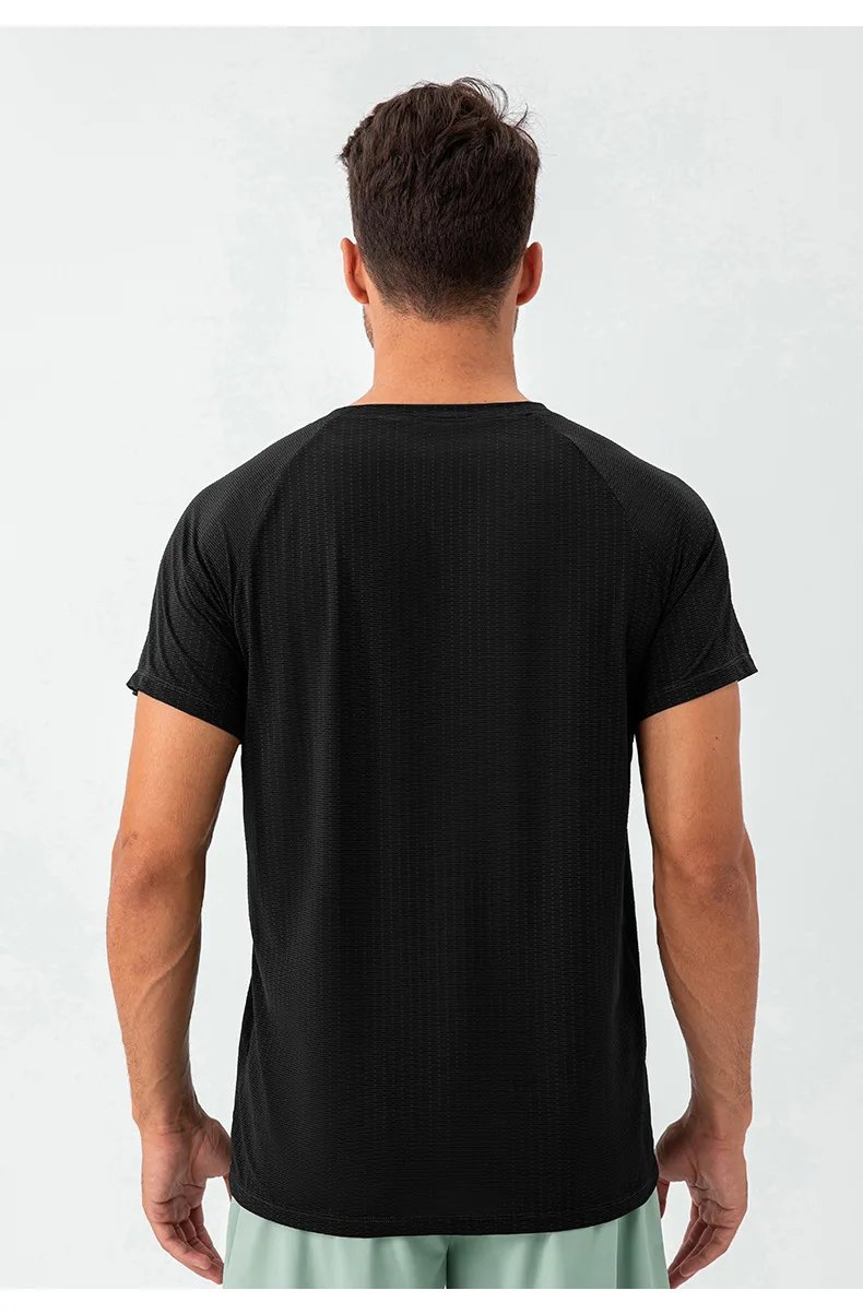 New Gym Bodybuilding T-Shirt Men's Quick-drying Gym Workout Fitness Sports Short Sleeve Tops Breathable Summer Casual Sweatshirt New Gym Bodybuilding T-Shirt Men's Quick-drying Gym Workout Fitness Sports Short Sleeve Tops Breathable Summer Casual Sweatshirt