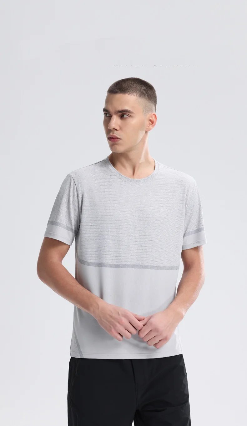 Summer Men's Running T-shirt Short Sleeve Sportswear Men Ice Silk Top Quick Dry Workout Tee Breathable Fitness Sports Sweatshirt Summer Men's Running T-shirt Short Sleeve Sportswear Men Ice Silk Top Quick Dry Workout Tee Breathable Fitness Sports Sweatshirt