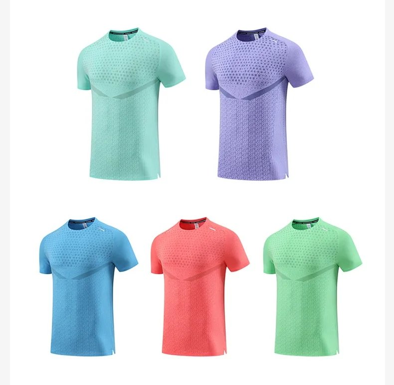 Men's Fitness Sports Ice Silk T-shirt Short Sleeves Summer Gym Running Fitness Tops Tee Outdoor Recreation Breathable T-Shirt Men's Fitness Sports Ice Silk T-shirt Short Sleeves Summer Gym Running Fitness Tops Tee Outdoor Recreation Breathable T-Shirt