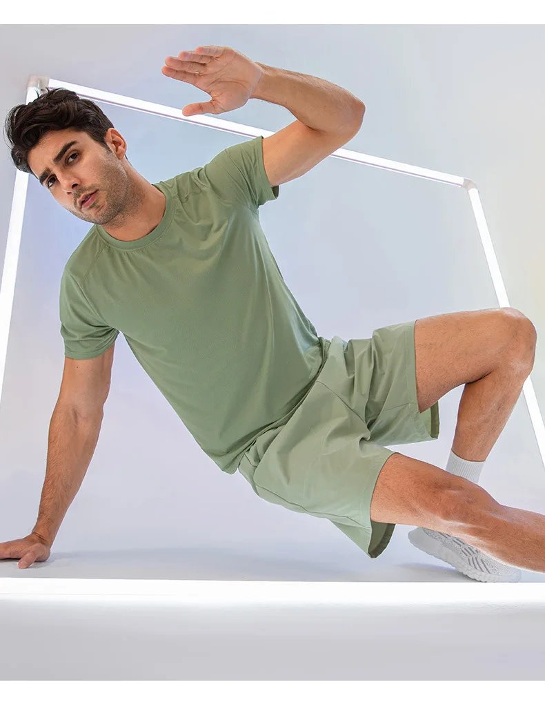 Men's Summer Outdoor Running T-Shirt Short Sleeve Tee Male Gym Fitness Sport Breathable Tops Casual Workouts Sweatshirt Clothing Men's Summer Outdoor Running T-Shirt Short Sleeve Tee Male Gym Fitness Sport Breathable Tops Casual Workouts Sweatshirt Clothing