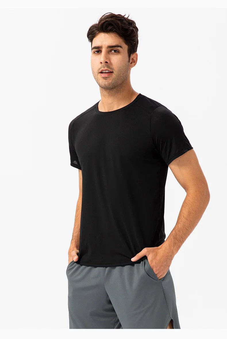 Men's Summer Outdoor Running T-Shirt Short Sleeve Tee Male Gym Fitness Sport Breathable Tops Casual Workouts Sweatshirt Clothing Men's Summer Outdoor Running T-Shirt Short Sleeve Tee Male Gym Fitness Sport Breathable Tops Casual Workouts Sweatshirt Clothing