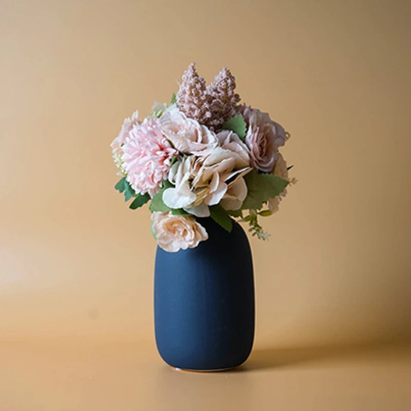 Nordic Ceramic Vase - Image 2